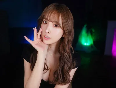 Yua mikami và những chuyện sexy gạ xoạc nhẹ nhàng