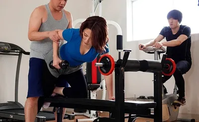 ông chồng phát hiện vợ yêu địt nhau với huấn luyện viên thể hình