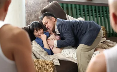 Chồng có sở thích quái lạ là “bị vợ yêu cắm sừng”